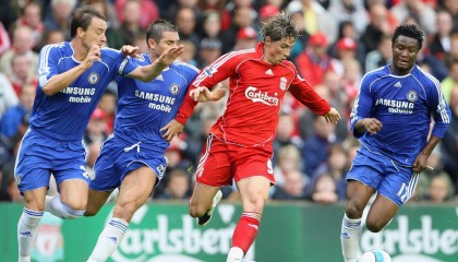 勇士主帅科尔回避莫雷争议言论 沉默应对引发美国网络舆论风暴