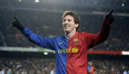 雪橇世界杯激战正酣，德国队包揽双人项目冠亚军