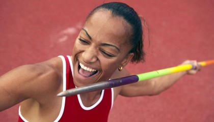 周琦两度提前宣布参选 静待选秀日 大魔王在美潜心打磨引关注